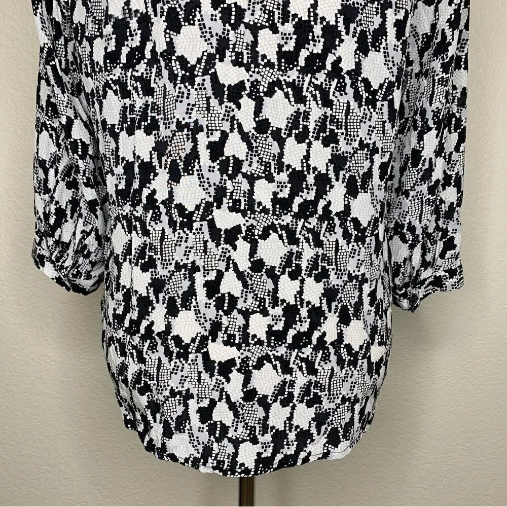 Cynthia Rowley 100% Silk Snake Skin Blouse, Sz Medium
